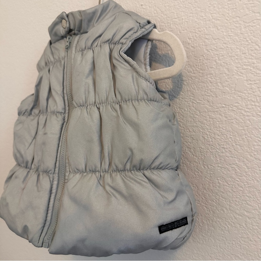 Hudson Baby Gray Vest And A Long Sleeve White T-shirt Set. Size 24 M. - Picture 8 of 16